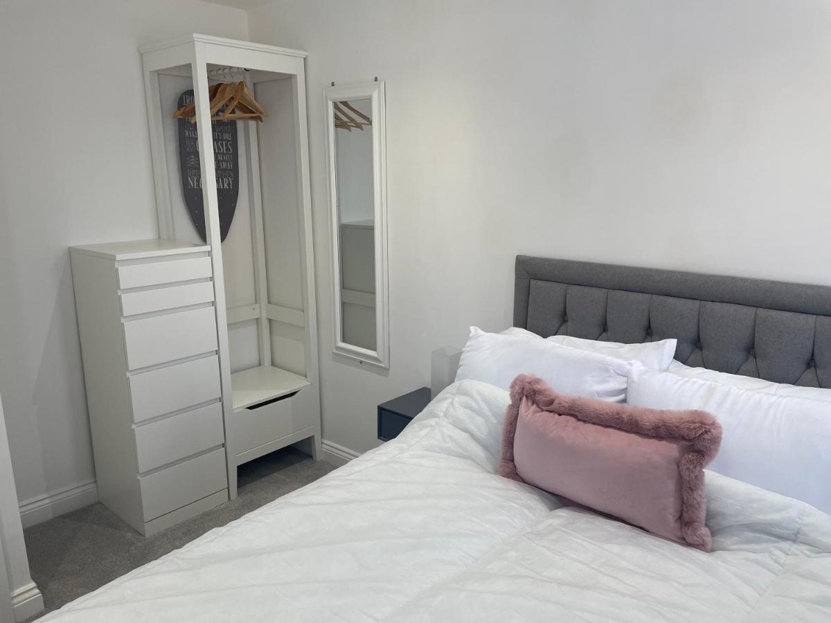 Apartment #1 - At 12 Story St Kingston upon Hull Ngoại thất bức ảnh